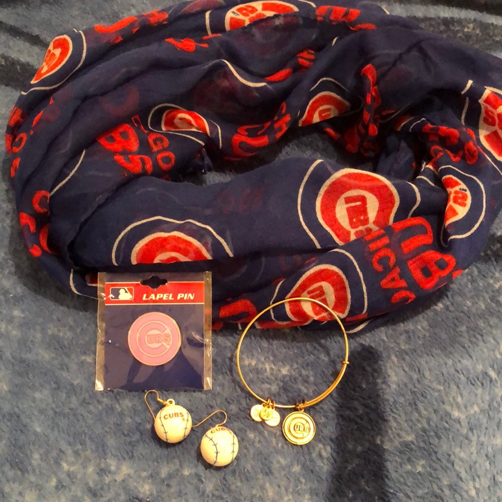 Chicago Cubs accessories lot. Infinity scarf, earrings, lapel pin, etc